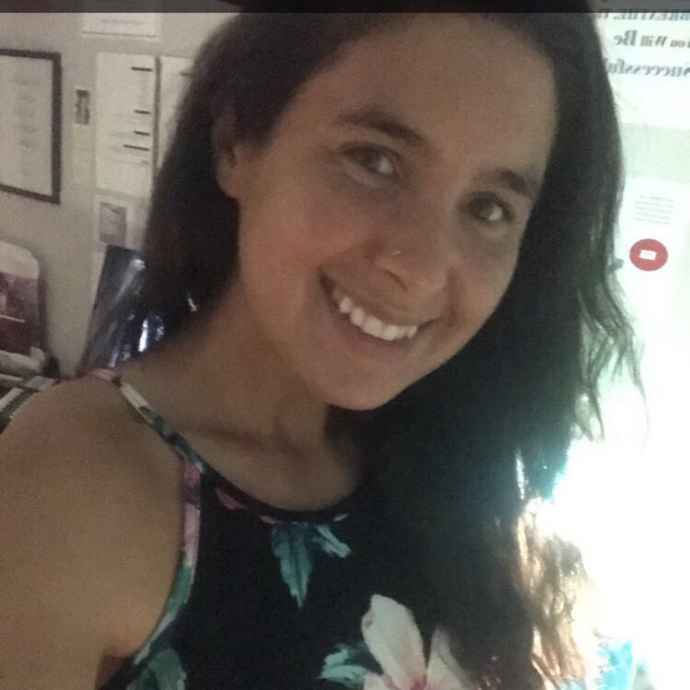 Meet your Posher, Crystal